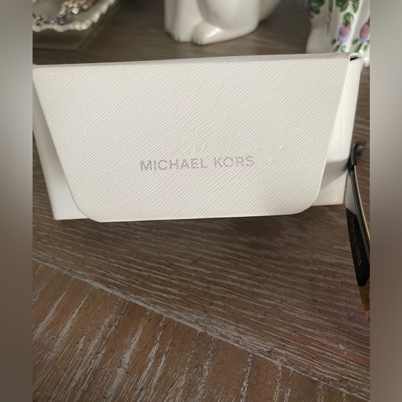 Michael Kors Sunglasses - Picture 6 of 7